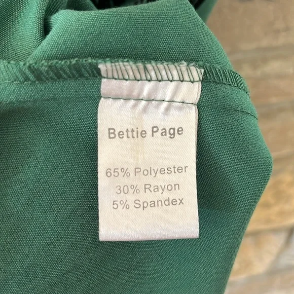 Bettie Page Las Vegas Vintage Inspired A-line Green Skirt Size Medium - Picture 12 of 16